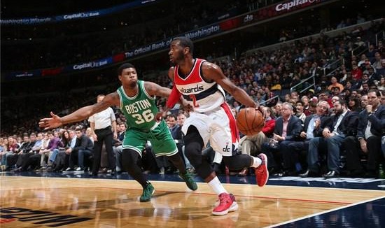  安东尼精妙助攻曼联主场险胜伯恩利保前四