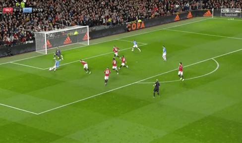  克莱蒙定位球战术屡建奇功，头球接力破门惊艳法甲赛场