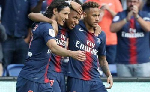  图卢兹主场十人应战，顽强逼平领头羊巴黎  