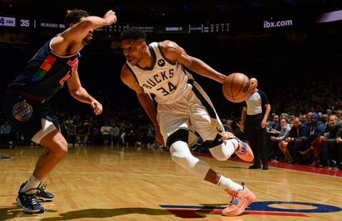  字母哥狂砍五十加十七篮板，雄鹿主场碾压东部垫底魔术